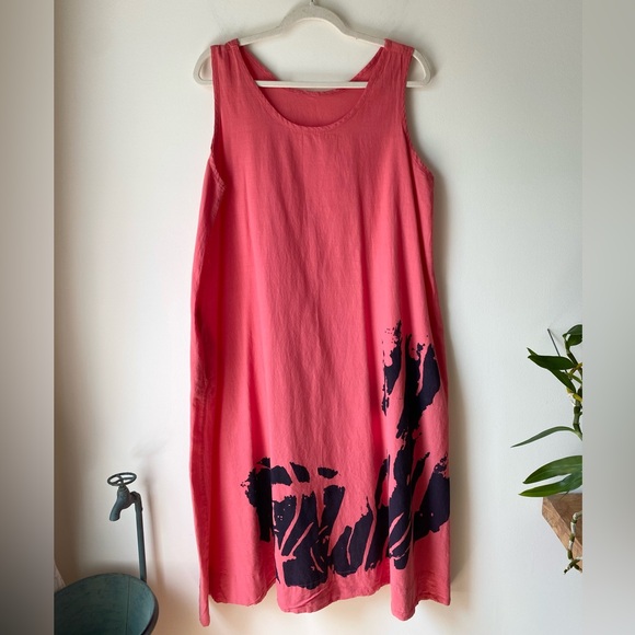 Coral A-line dress with black abstract print - Picture 7 of 10